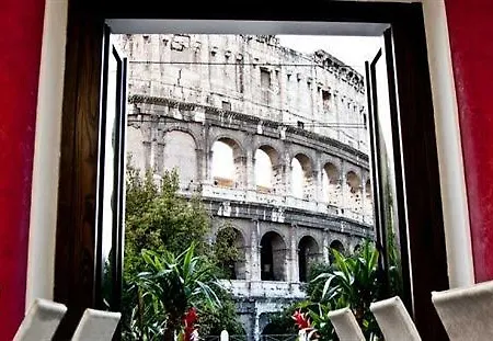 Royal House Pensión 3*