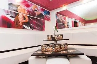 Royal House Guest house