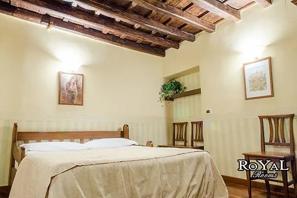 Guest house Royal House 4*